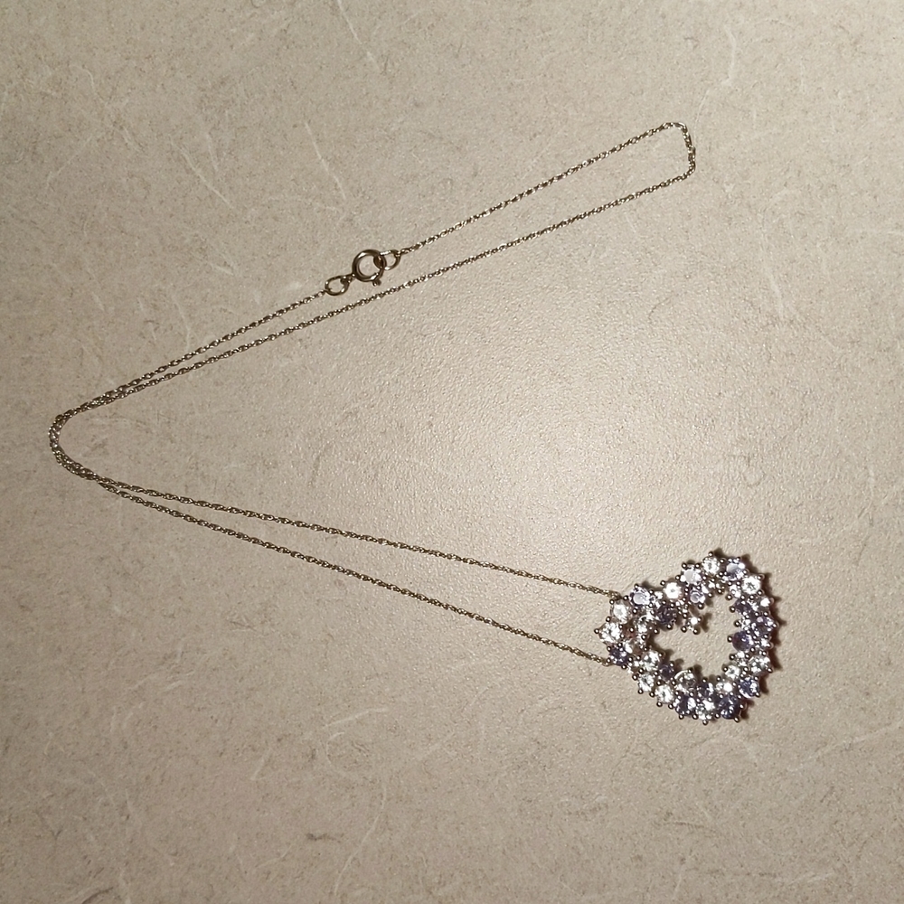 Cute Heart Shape Necklace 🤍💜 925 Silver